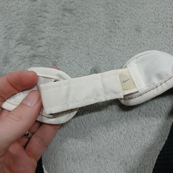 Nike Hat Womens OSFM White Adjustable Visor Daybreak Dri Fit Tennis Golf - Picture 5 of 5